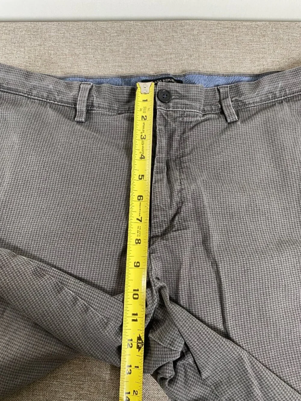 Banana Republic Chino Aiden Shorts Men's 36 Mid Rise Gray Check Casual
